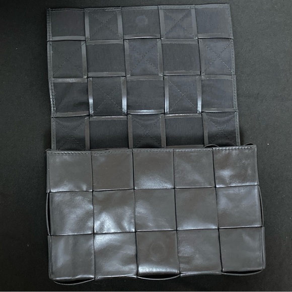 Bottega Veneta Bag Cassette - Picture 2 of 13